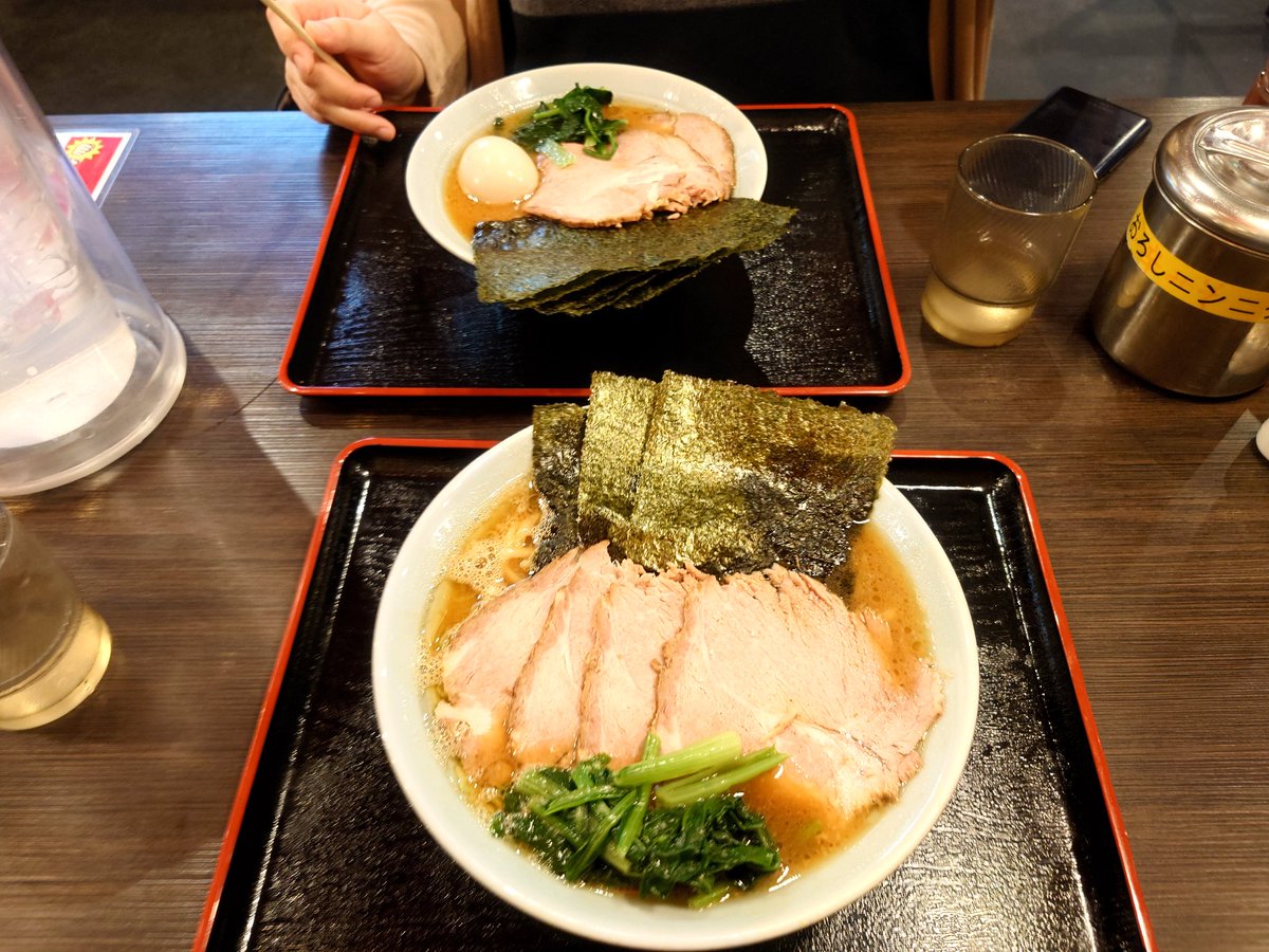 ラーメン屋ではないです😳

#12月になったのでフォロワーさんに自己紹介しようぜ
#筆塗り