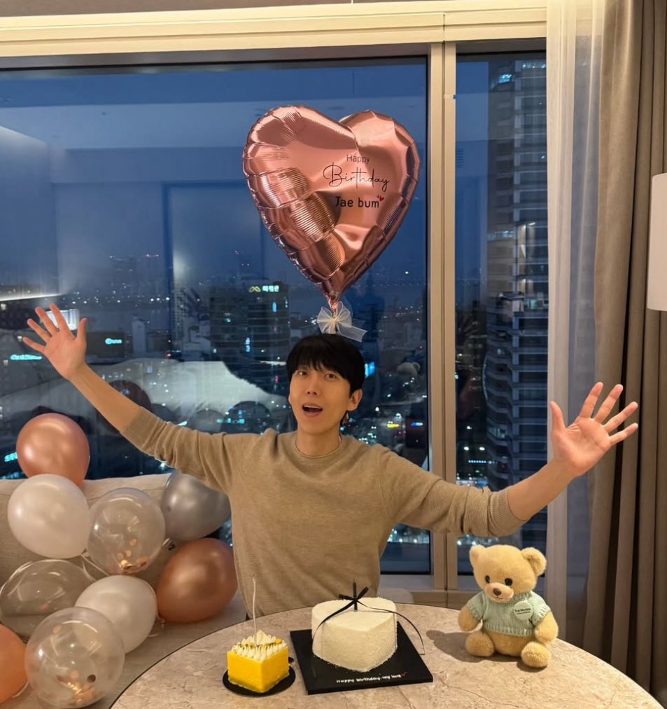 12월 1일 부근의 생일피크민