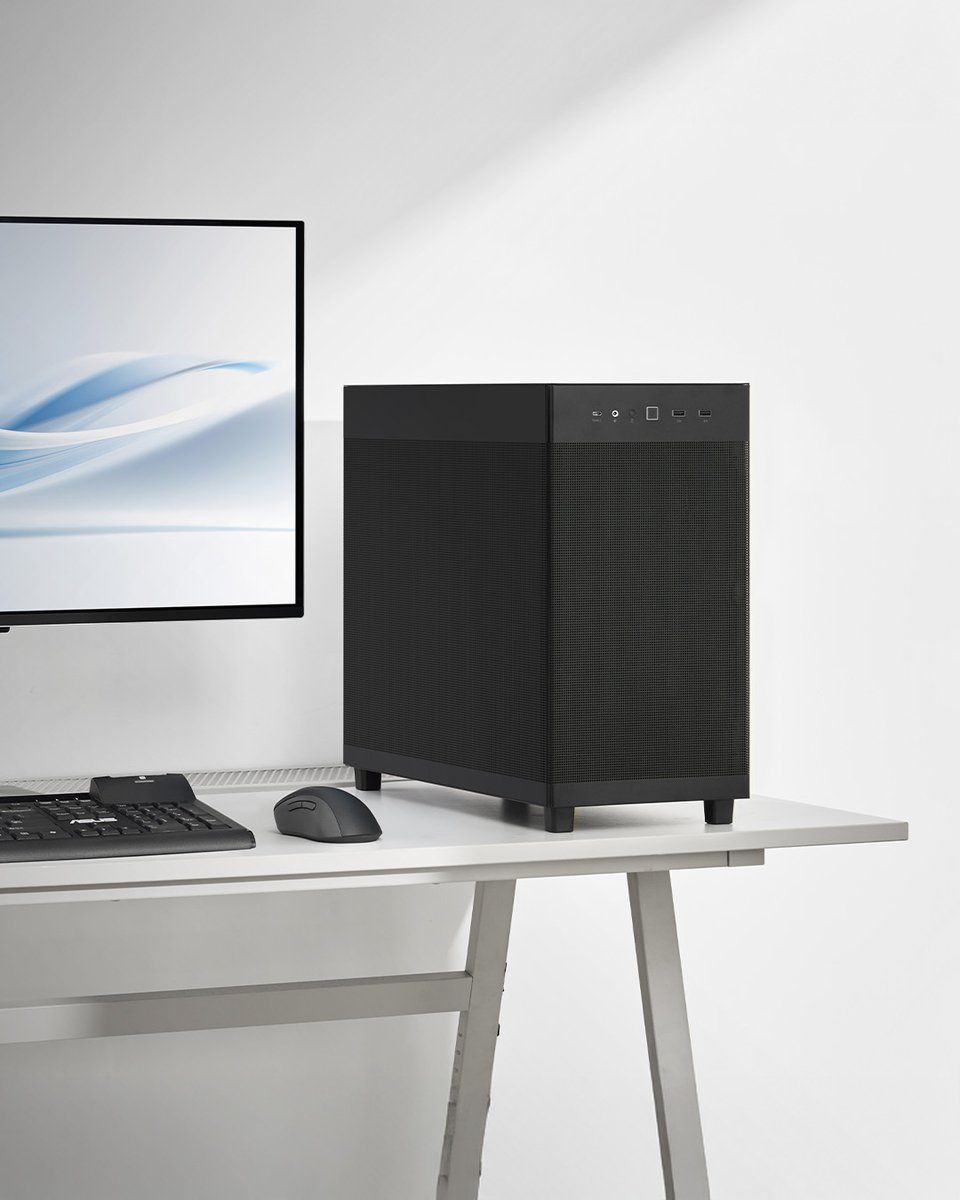 ASUSUK's tweet image. Two colors, two vibes. 🤍🖤✨

AP303 comes in Black or White – pick your style and airflow.

Aesthetic flex with tempered glass or mesh for max cooling.

👉 Glass: asus.click/AP303_Glass
👉 Mesh: asus.click/AP303_Mesh

#Prime #ASUS #PCBuilds