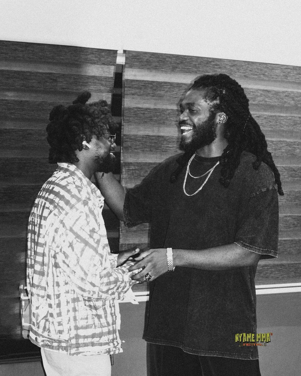 Ayisimusic's tweet photo. ‘Nyame Mma’…2025. @PureAkan 🍾🍾🍾

📸 @Joe_Pious https://t.co/FqUSAa3ulh
