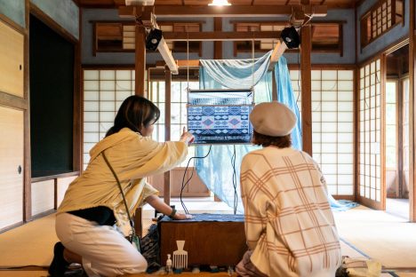 ╭━━━━━━━━╮
新記事公開│読みもの
╰━━━━━━━━╯

殿塚建吾×関口智子（聞き手：影山裕樹）｜地域にアートは必要か？（4）──「持続可能な芸術祭」をめぐる自問自答［前編］
artscape.jp/article/54080/
#科学と芸術の丘
#松戸市