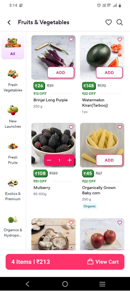 prathima_mysore's tweet photo. @ZeptoNow how do you explain such unethical practices? Pls note the price of mulberry in the cart and in the final bill. Also, the bill amt changes (increased) in gpay...it is a daily occurence.
Just look at the capsicum mixed price on selection and in the final bill! Pathetic https://t.co/94VQPluv86