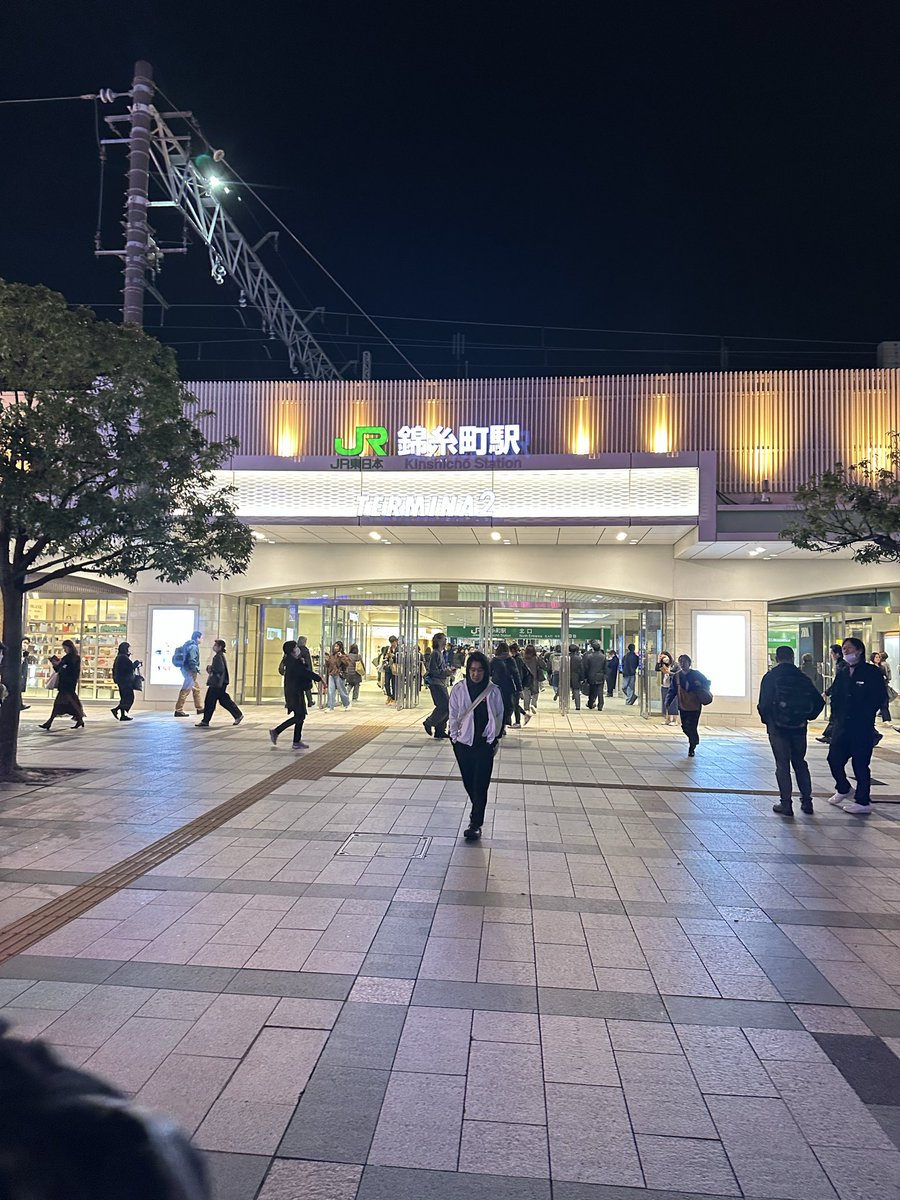 zlow0201's tweet image. 今夜は妻とベスギボンズの来日公演に行って来ました　明日も観たい…