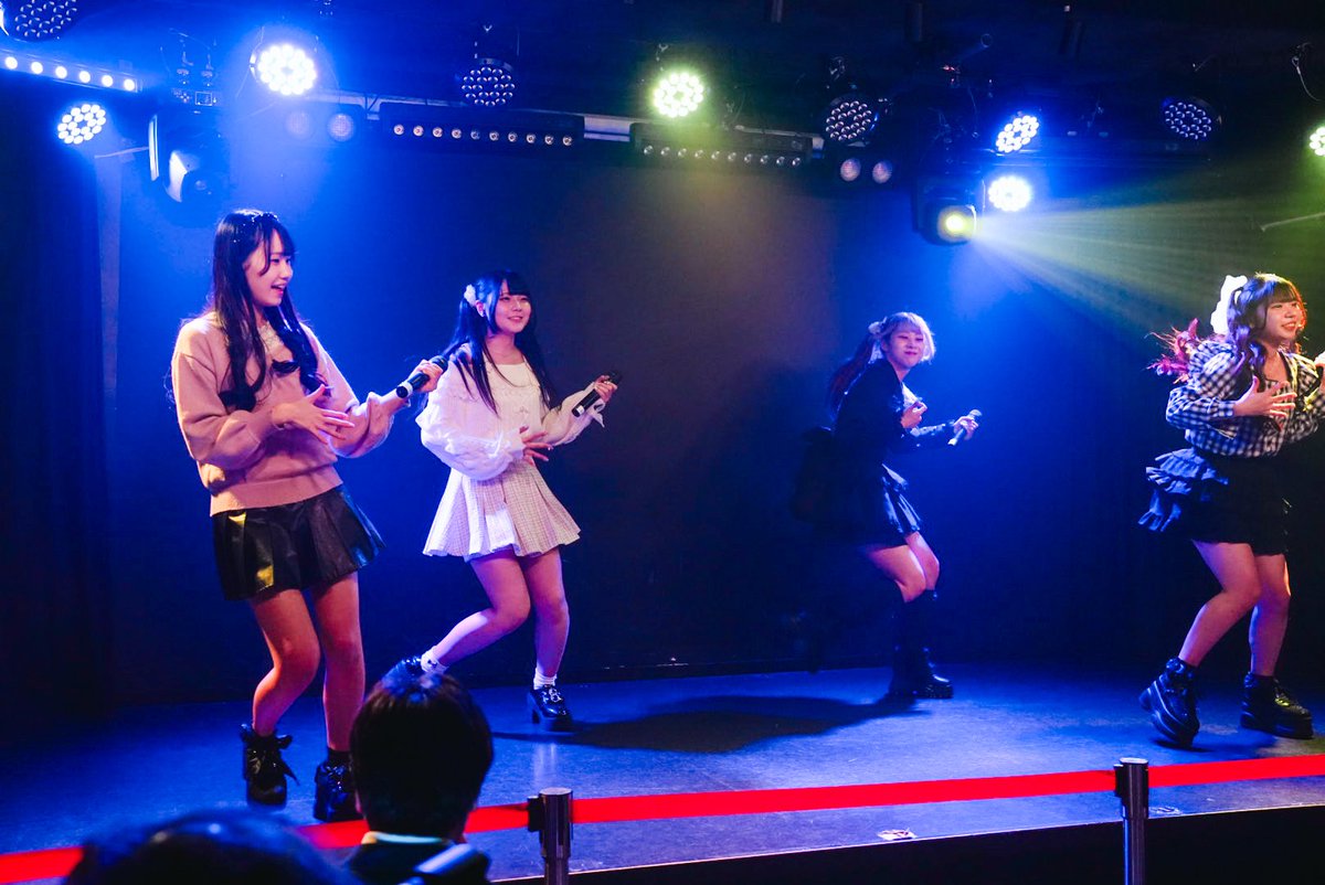 ももいろプロジェクト@momoiro_project #八雲りく💜@mogu_mogu888 #三