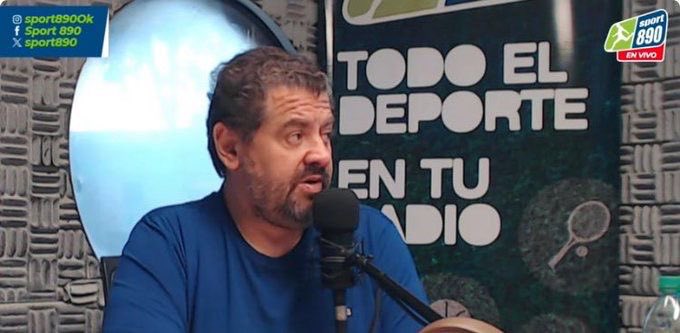 Sport890's tweet image. “La jugada con Leo Fernández es una jugada gris, para verla muchas veces. Es gris.

Pero de última, que sientan un poco lo que sentimos nosotros durante ocho años sin penales”

🎙️ Flavio Perchman en 100% Deporte

🔴 youtube.com/live/S05Pxh4xo…