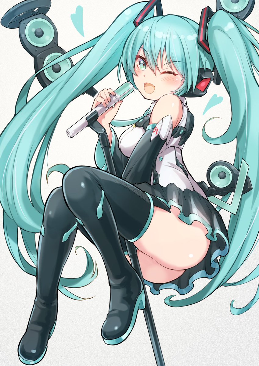 「フレームミュージック・ガール 初音ミク」今見てもスカートの可動の構造等、素晴らしいなーと思います。そして何よりかわいい。コトブキヤさんの美プラは昔からホントにレベルが高いですねー　#初音ミク