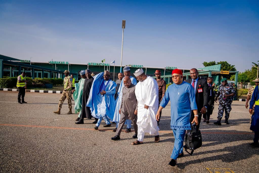 OkwukKanu's tweet image. His Excellency, Sir @alexottiofr,  we extend our profound gratitude for your visitation to my husband, Mazi #NnamdiKanu. Over the years, your voice and actions have spoken for him more than any other in #AlaIgbo, and your sincerity of purpose has not gone unnoticed.  

In an age…