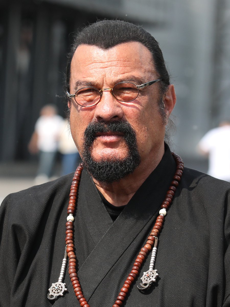 DiscussingFish's tweet image. Steven Seagal is reportedly coming to Fortnite.

(Source: @ShiinaBR)
