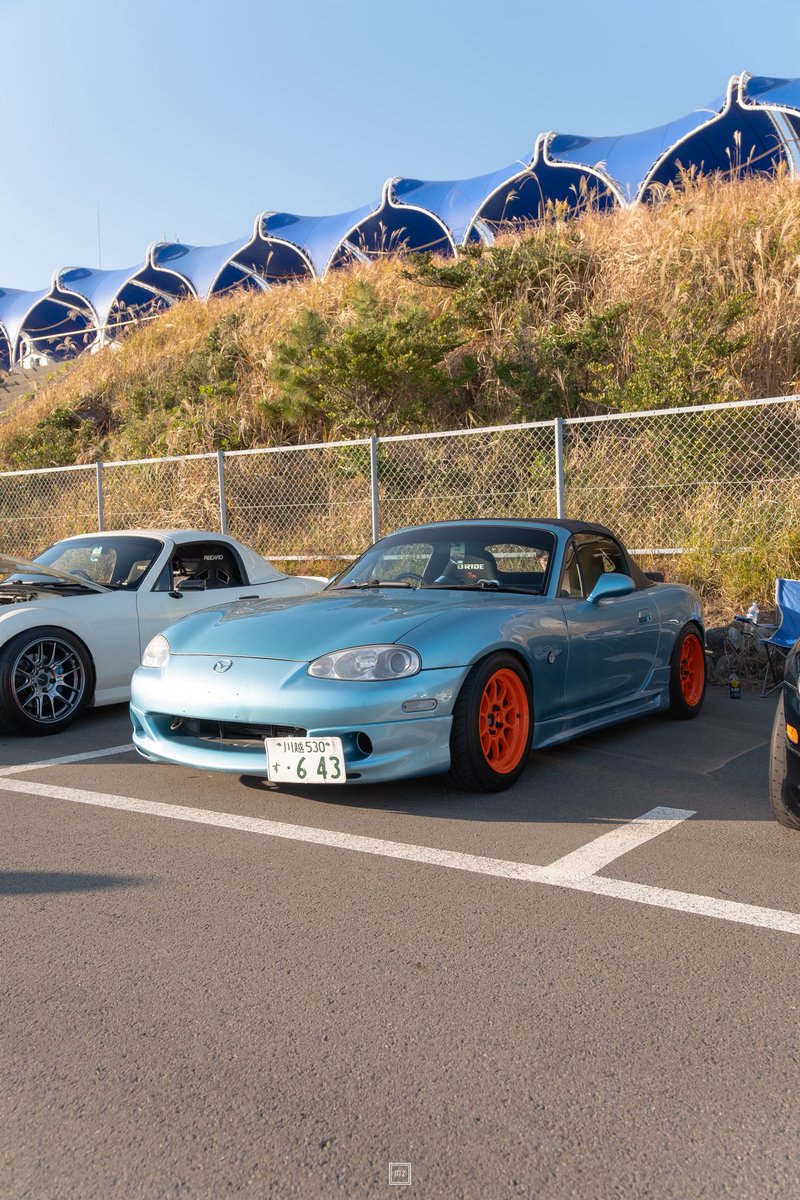 posuke__08's tweet photo. 色盲ロードスターでRSJ参加してきました
色々な車見ることができて楽しかったです！
#RSJ https://t.co/nMJaacFkaV