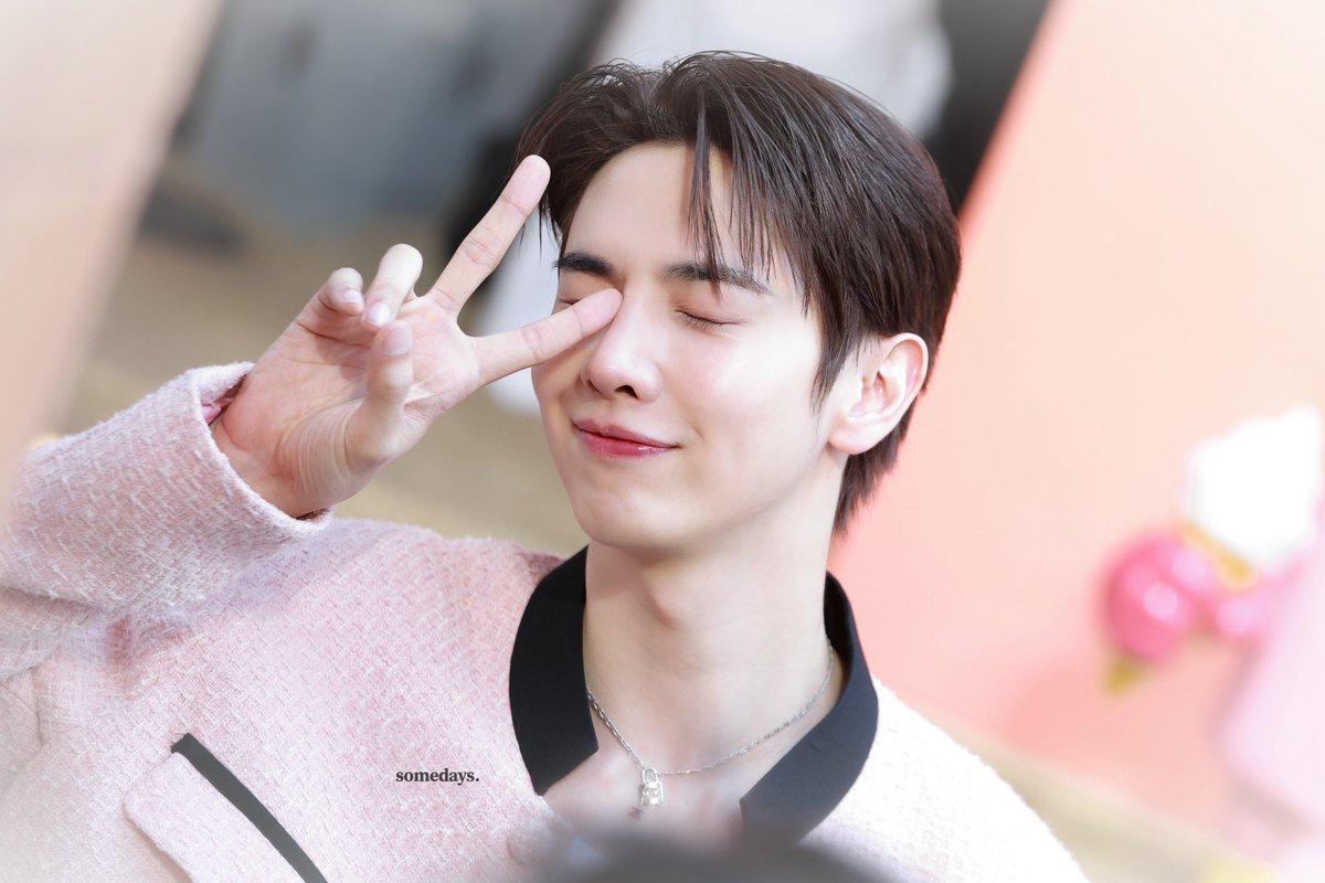 somedayswith's tweet image. 011225 HQ 🐰🌷

MAXKY X DONUT DISTURB
#BioActivexMaxky
@maxky_rp #maxky_rp #แม็กกี้รชต