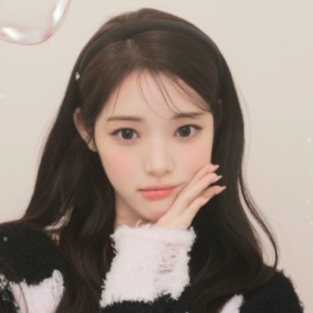 h2hgirlz's tweet image. not including yuha with this insane facecard..