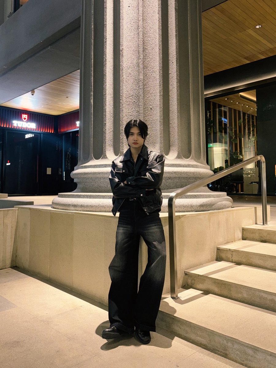 PatternStoryy's tweet image. (🔍🦥) 01.12.2025
— IG POST UPDATE : pattern_cym

🤘🏻🖤
🔗: instagram.com/p/DRuE-kBkqE6/…

#PATTERN_LE7EL #LE7EL