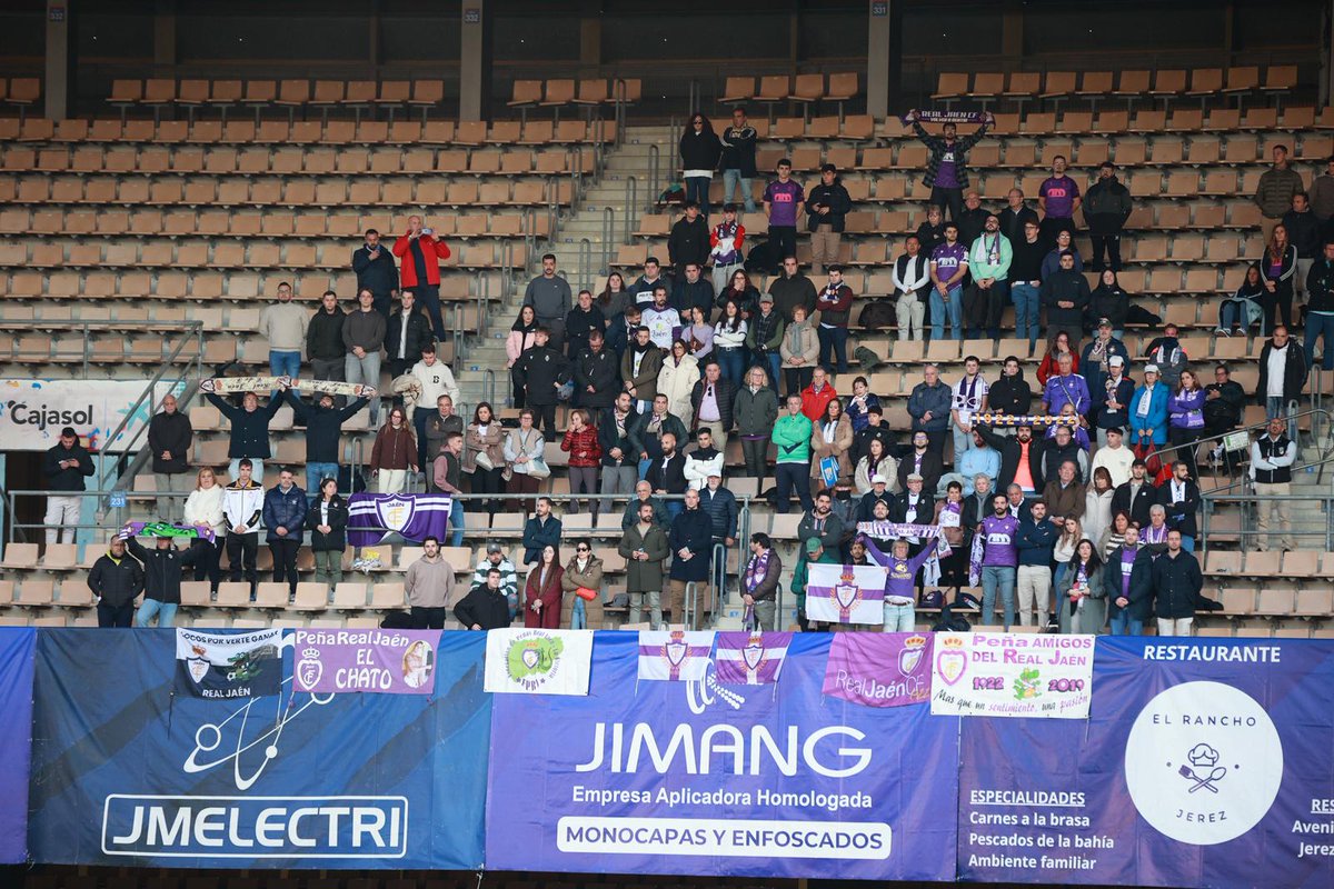 💙🤝🟣

Agradecemos el comportamiento ejemplar de toda la expedición desplazada del <a href="/RealJaenCF/">Real Jaén C.F.</a> al Municipal de Chapín.

¡Nos vemos en el partido de vuelta!