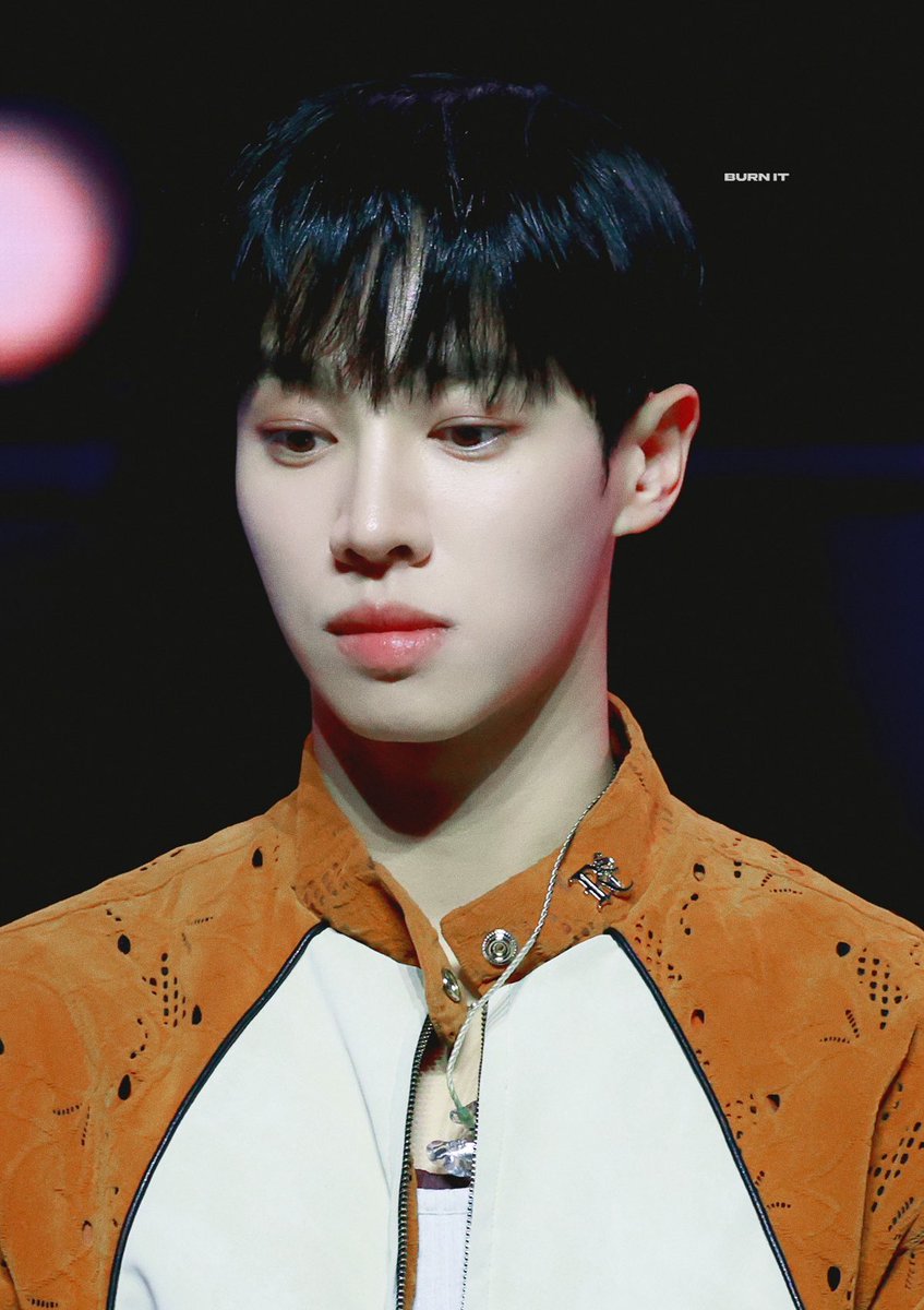 BURNIT0330's tweet photo. 251129 💙💚

#하이라이트 #비스트 #이기광 #기광 #HIGHLIGHT #LEEGIKWANG #GIKWANG @900_330 #윤두준 https://t.co/7fcQWiFE7b