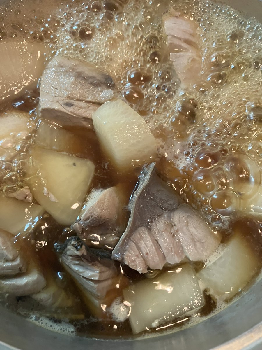 明日のためにぶり大根つくり中