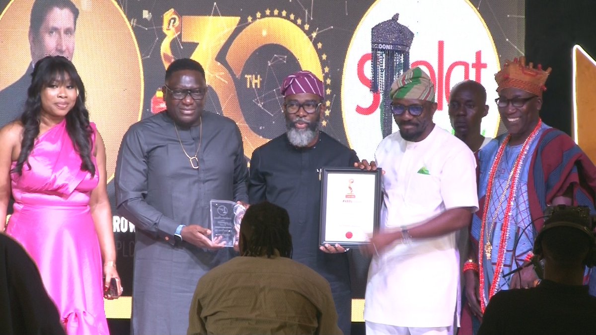 FrontierAFR's tweet photo. Celebrating excellence at the 30th Anniversary Pearl Awards Nite, where industry leaders and top-performing companies were recognised for their outstanding contribution to Nigeria’s capital market and corporate sector.

@PEARLAwards @BBoason @NeimethPlc @BuaFoods @UBAGroup #JohnHolt #ChampionBreweries  @TotalEnergies @itmbplc @neminsuranceplc