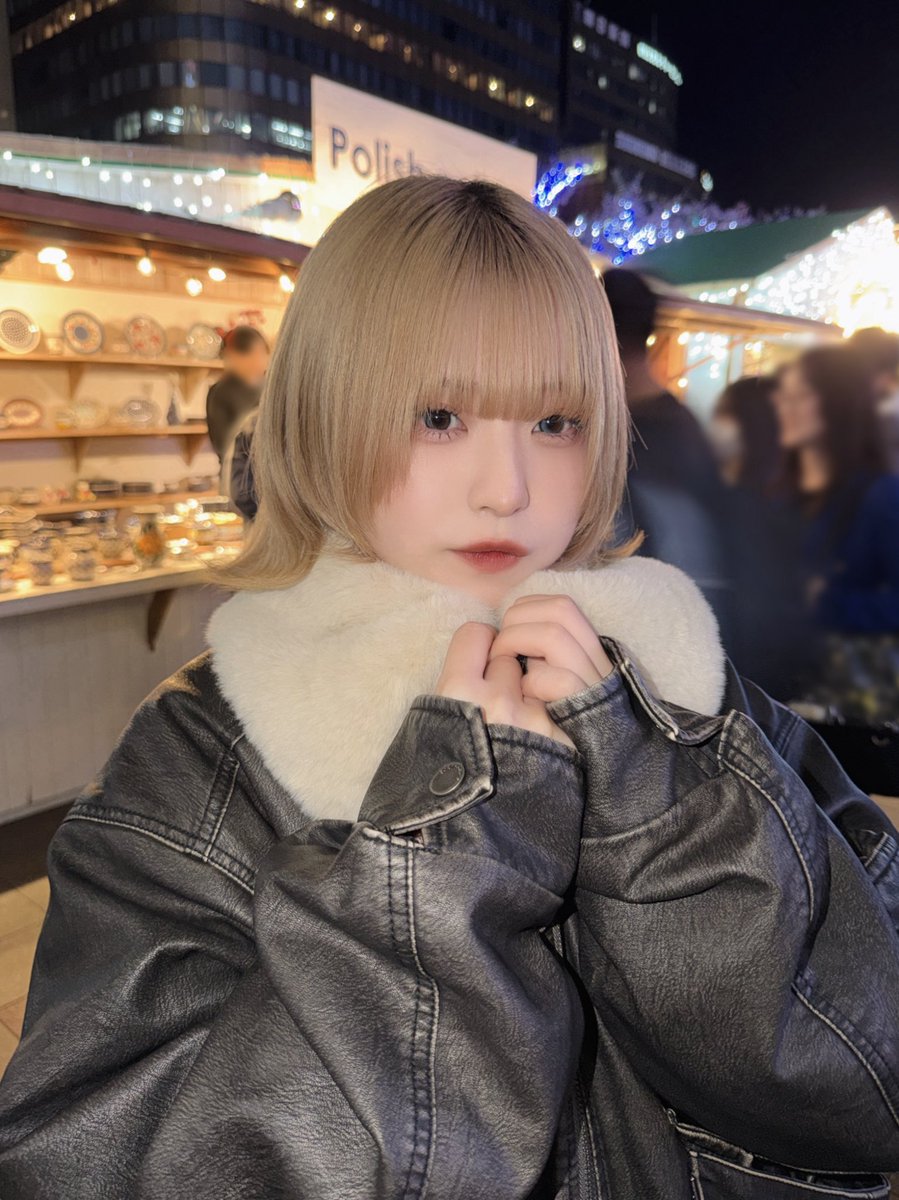 toi_HNS's tweet photo. 冬が来た。「もふり とい」が現れた。 https://t.co/Y9NJuwWODE