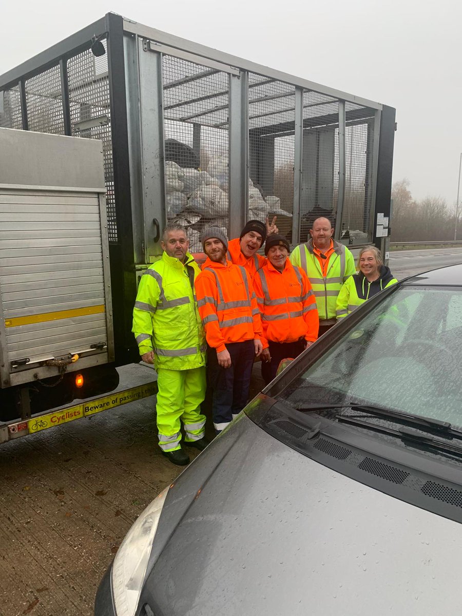 Clean Leeds tweet media