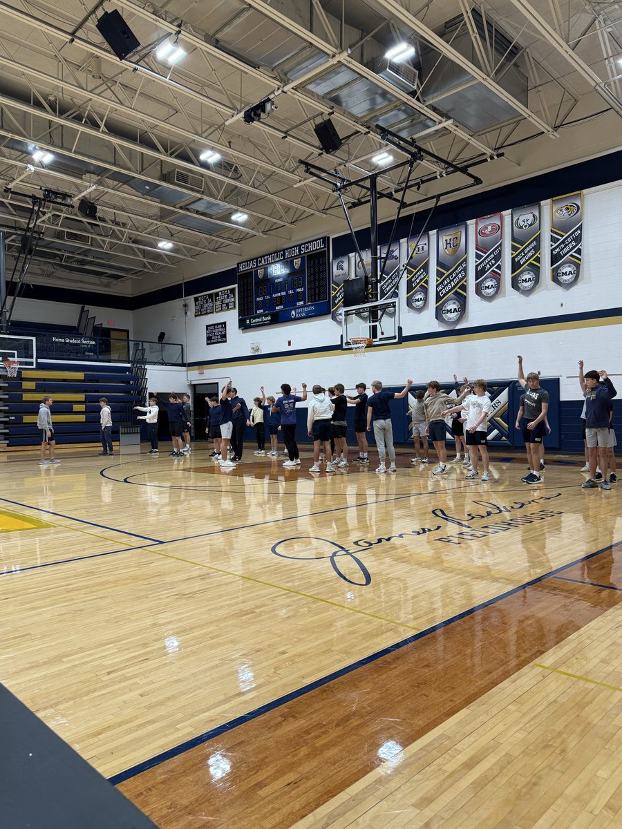 Helias Baseball tweet media