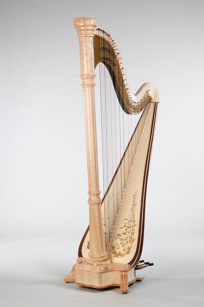 るりは　青山ハープ　29弦　美品　演奏スタンド付き　価格交渉ＯＫです 小型ハープ(25弦～29弦)のご紹介です♪♪ | ハープでリラックスTime