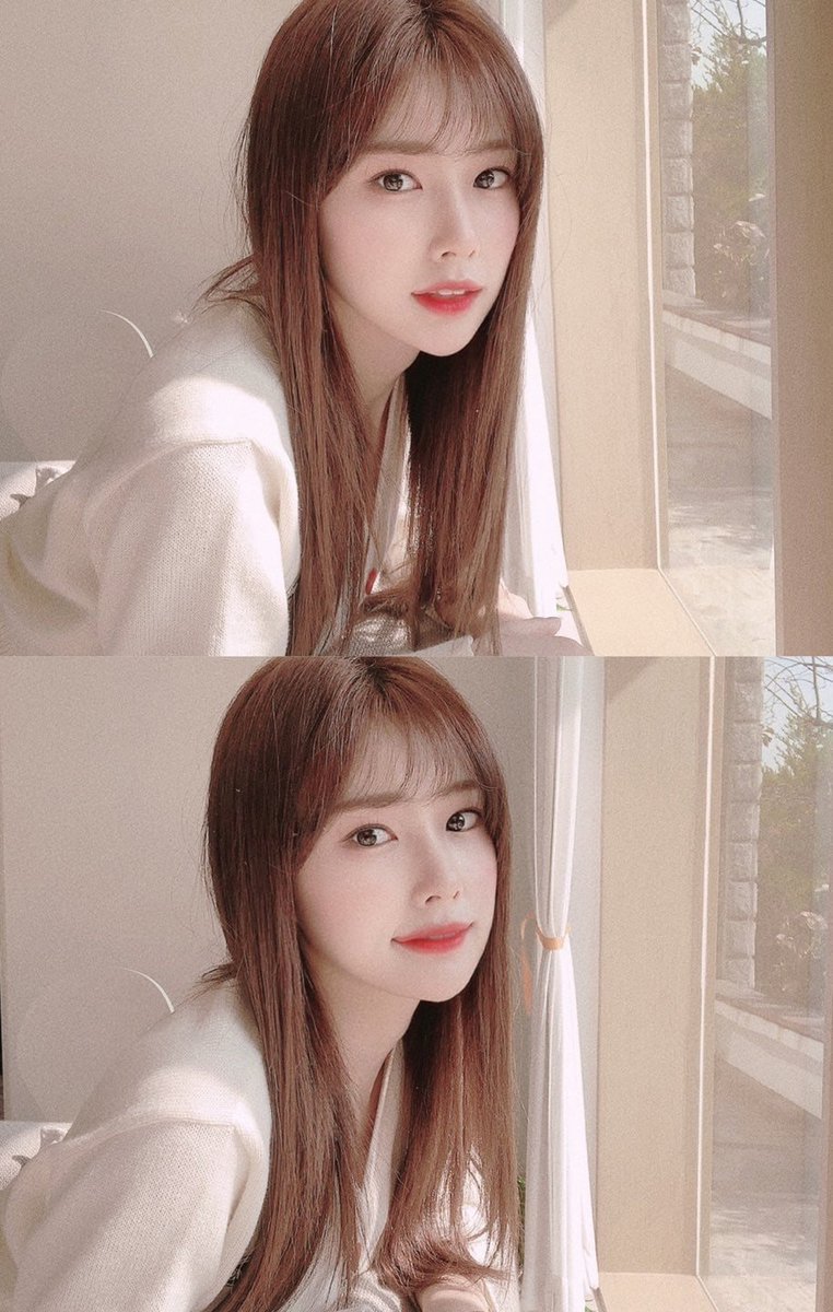 pop__notes's tweet image. Today let's #ℜo𝕔k𝔗heℭ𝕒mp, ahora si! Aunque esta vez será pero desde mi camita, claro que sí, porque no pienso levantarme de allí en ningún momento a no ser que vaya a la cocina por palomitas de maíz 🍿 para verme la nueva #ℭampℜo𝕔kʼ𝔐ov𝕚ǝ.

#𝙼iu'𝐬 ♡🥐 ꕀ 𝐛akǝ𝕣y !