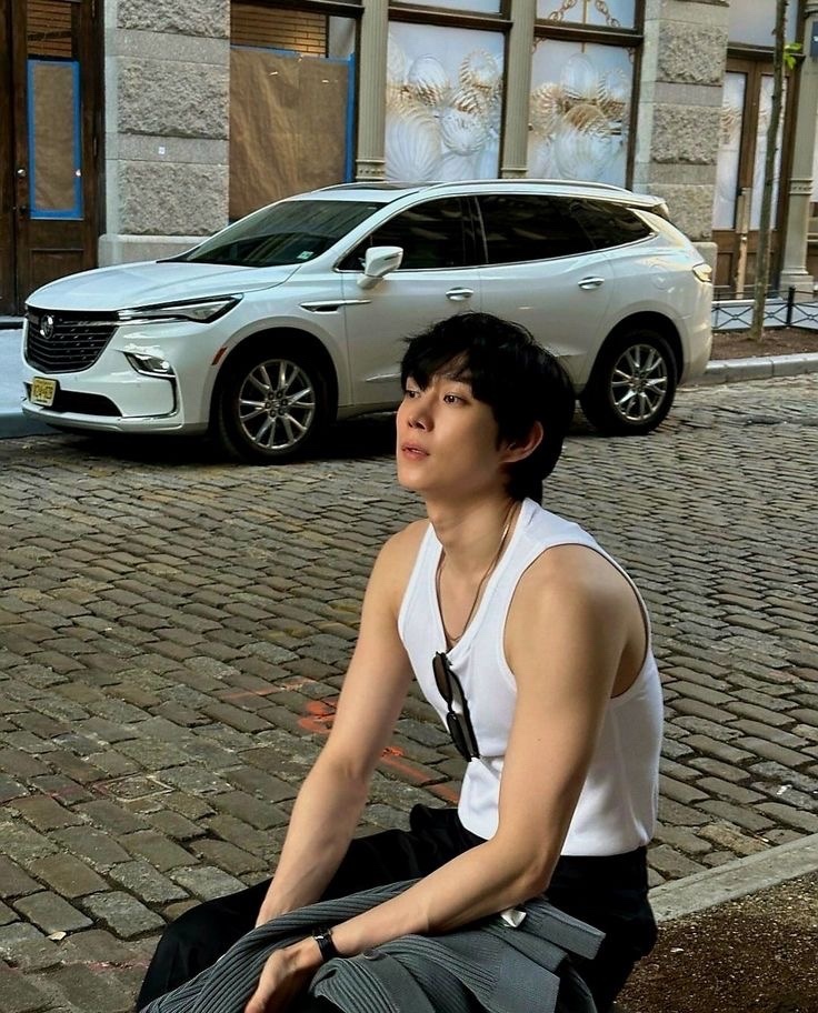 USE ' HEY / ✉️ ' - ENGLISH ONLY tweet media