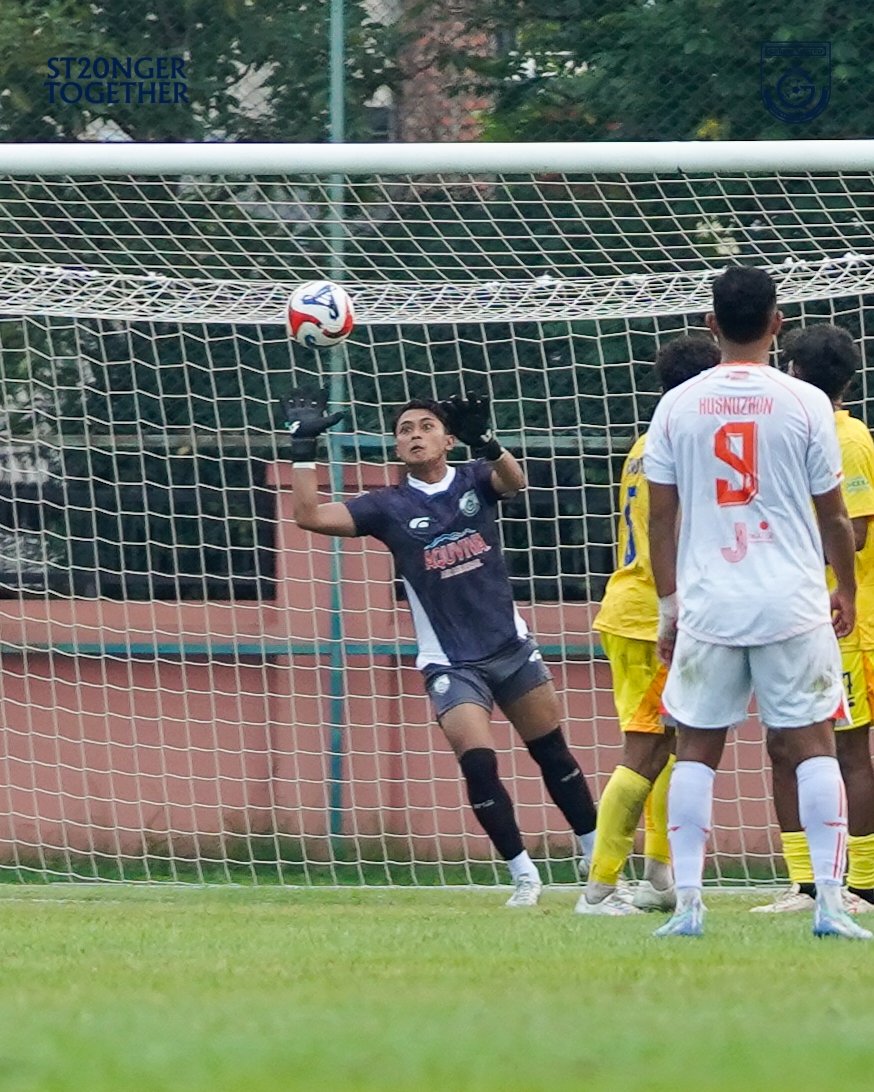 gresikutdFC's tweet image. 📸 Galeri Pertandingan Gresik United kontra Persekabpas pada Matchday 1 Liga Nusantara 2025/26.

#GresikUnited #LigaNusantara #Matchday1 #GRSPAS #GresikUnitedDay
