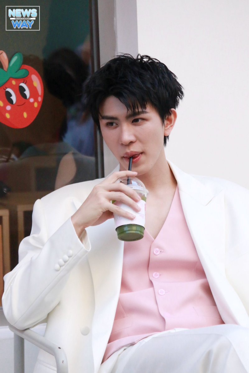 newsway_ent's tweet image. บรรยากาศ งาน BioActive+ X DONUT DISTURB : Gluta Cafe

#BioActiveGlutaCafe 
#BioActivexDonutDisturb
#ConcentratedLiquidGluta 
#BioActiveTH