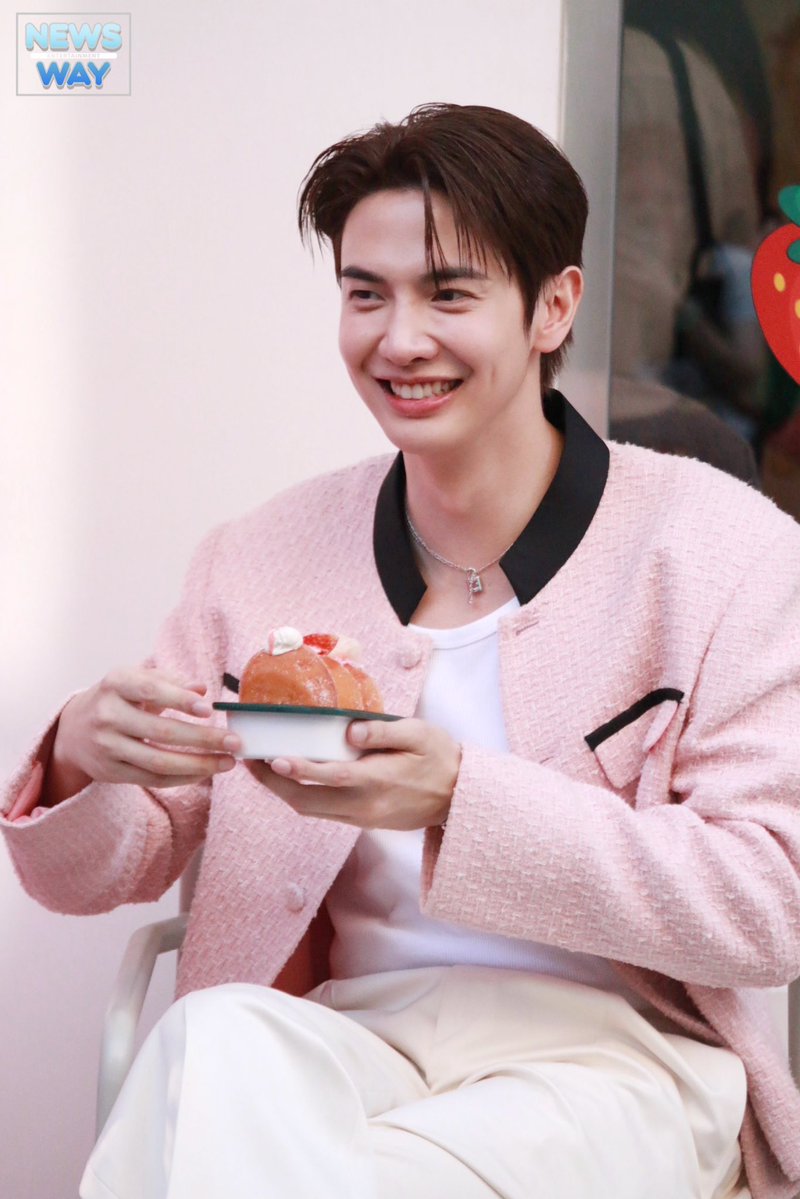 newsway_ent's tweet image. บรรยากาศ งาน BioActive+ X DONUT DISTURB : Gluta Cafe

#BioActiveGlutaCafe 
#BioActivexDonutDisturb
#ConcentratedLiquidGluta 
#BioActiveTH