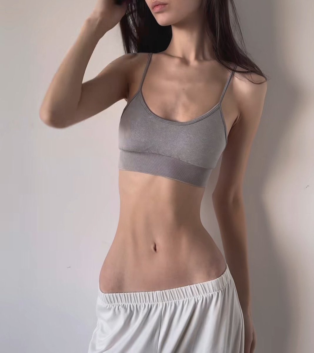 almondgirliee's tweet image. before and after (not mine)