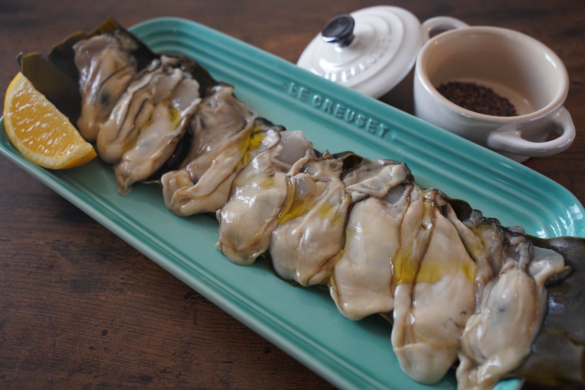 t_mas's tweet photo. 吉池の無水牡蠣を昆布締めで食べたら昇天した. https://t.co/WZyTfVKg2u