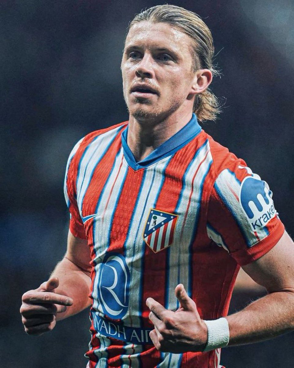 AmorimEra's tweet image. 🚨🏴󠁧󠁢󠁥󠁮󠁧󠁿 | It would cost around £26M for Manchester United to sign Conor Gallagher in January - they view him as an opportunity rather than a priority.

[@FabrizioRomano]