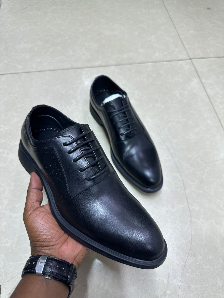 happyfeet_kicks's tweet image. #Affordablehousingplan  Boma Yangu   Kariobangi   Nairobi   Chiefs  Amerix   digital health agency  #WorldAIDSDay 

Airmax at 3500/= officials 4800/=
Reach out 0758127894 and we deliver countrywide ‼️