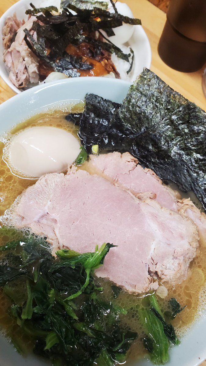 GraphTechKEN's tweet image. I&apos;m home、帰宅いたしました🏠🍜