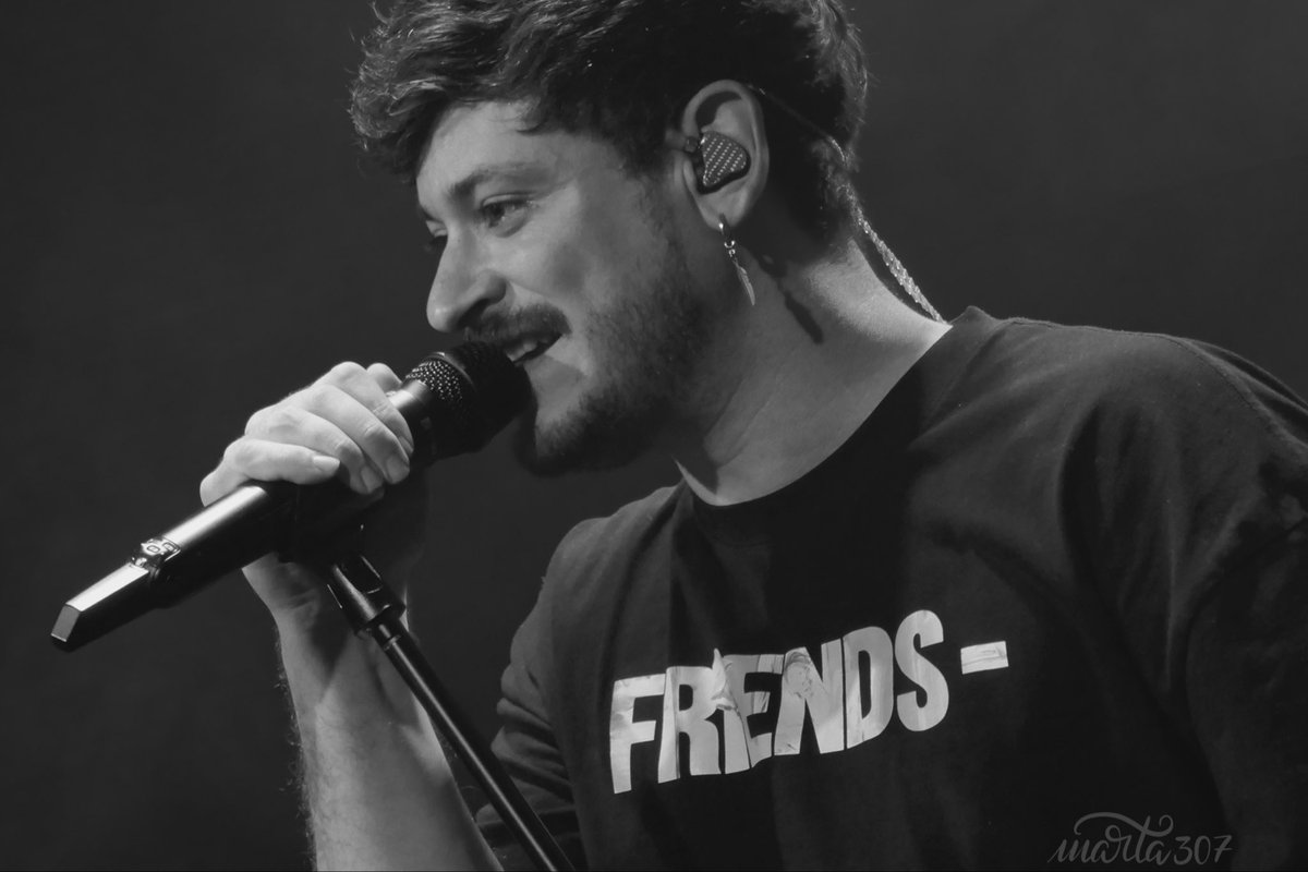 Llego tarde pero llego, se me ha hecho difícil elegir así que os dejo un porrón de fotos del concierto de Madrid de Cepeda del sábado #ContradicciónMadrid (1/9)