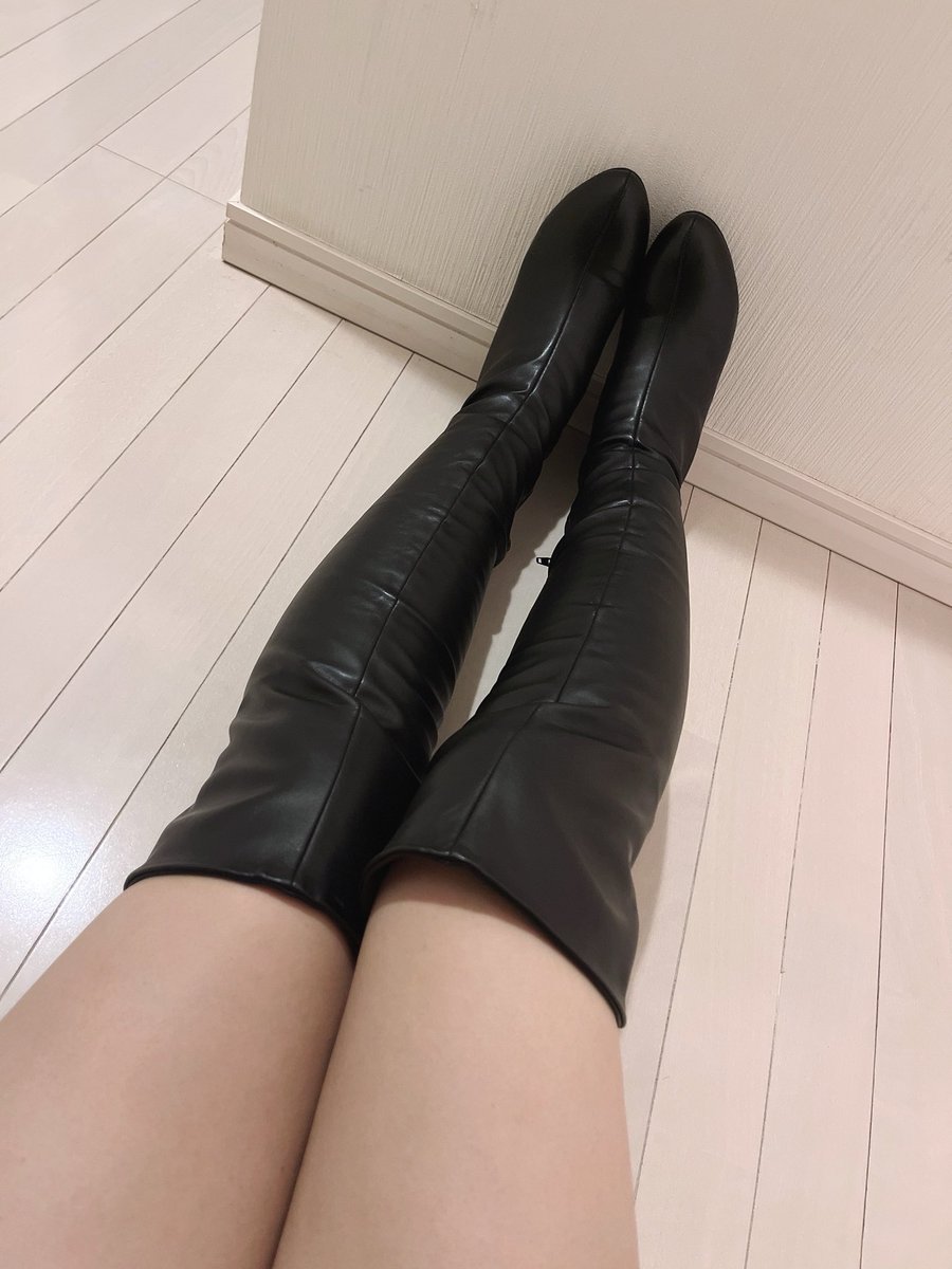 ハルがお貢ぎ搾取しない理由は？
何だと思う？
#マゾ
#お貢ぎ
#ウジ虫