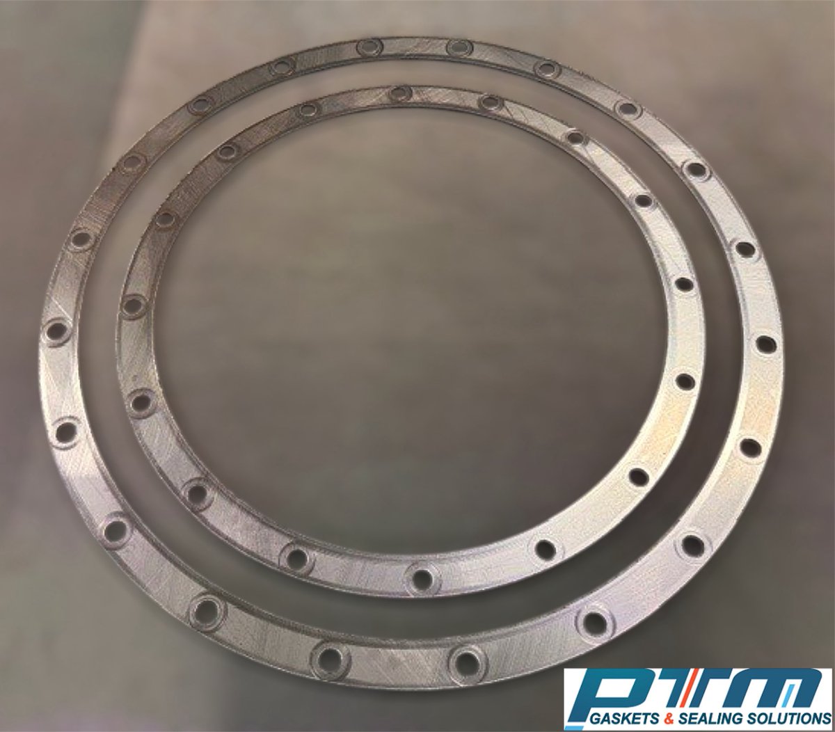 PTMLtd1's tweet photo. Graphite Gaskets
Today we are cutting 3mm thick graphite full face gaskets, here at PTM we can supply foil or tanged reinforced graphite from stock.
#GraphiteGaskets
#graphitefullfacegaskets
#tangedgraphite
#foilgraphite
#reinforcedgraphitegaskets
#GasketSupplier https://t.co/10EhkIsm69