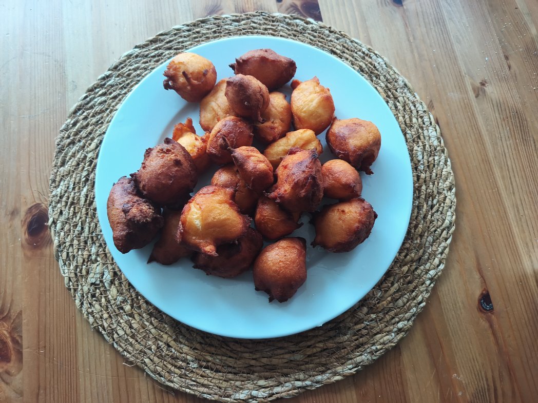 codemancer's tweet image. Распечатал с полкило Quarkklümpchen