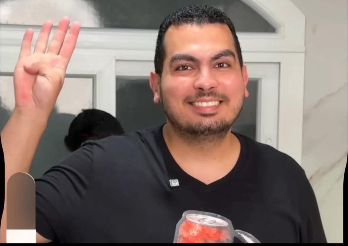 لما #الاجئ دخل #مصر بصفه مؤقته كان هو بيرتب لنفسه حياه جوه #مصر ووطن بديل ليهم 
#السوريين بقالهم حوالي ١٥ سنه وخلال السنين دي قدر يعمل لنفسه وجود وطبعا بالفلوس اللي تم تمويلهم بيها من الاخوان والخارج
#اليمنيين بقالهم برضوا ١٥ سنه ومننساش السوداني #والفلسطيني بقالوا اكتر من ٧٠ سنه