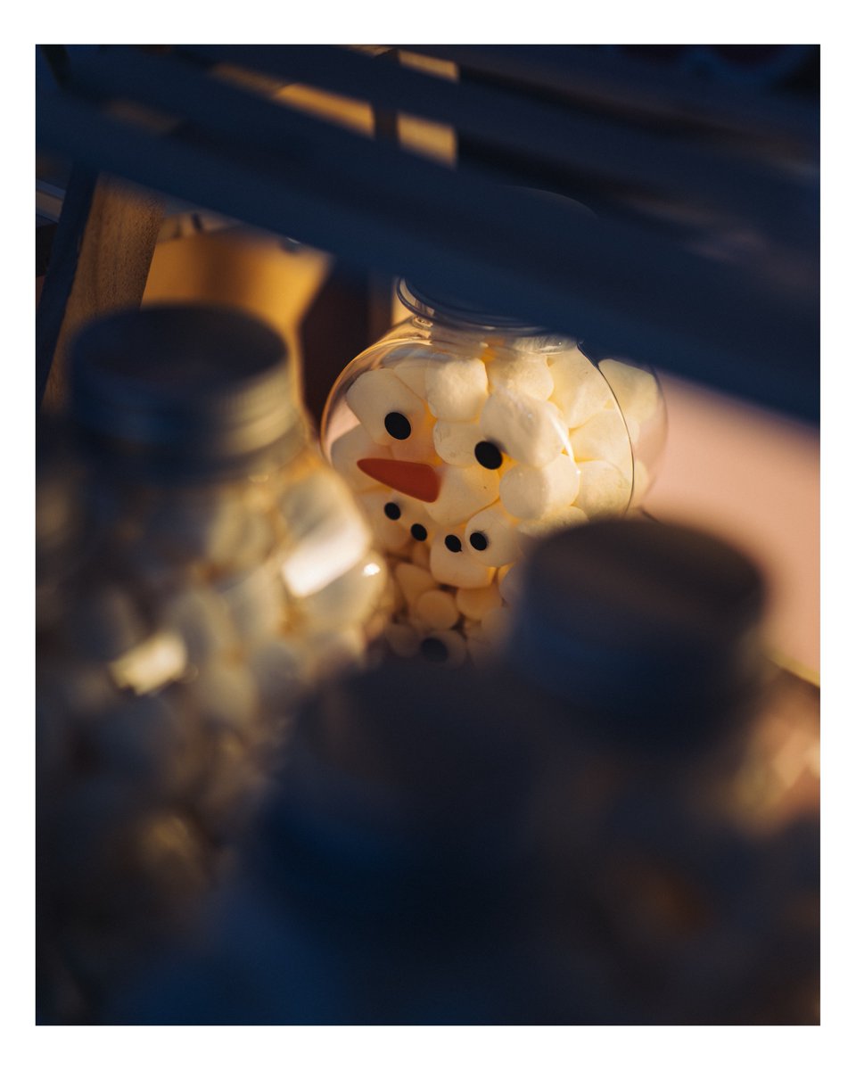 Shelf Life

#streetphotography #streetphotographer #moody #cinematic #kamloops