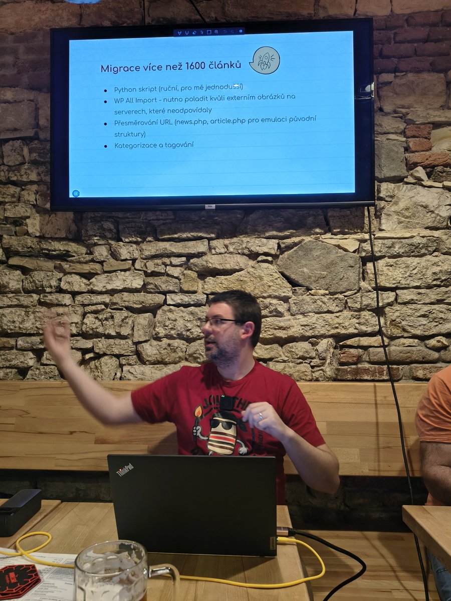 chiptron.cz tweet media