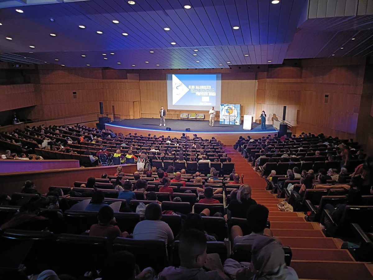 📝 El #ProyectoSuma del Club Baloncesto Gran Canaria participa en la presentación de 'Gran Canaria Diversa'.

▪ Un nuevo programa del <a href="/GranCanariaCab/">Cabildo Gran Canaria</a> que busca mejorar la convivencia, la empatía y el respeto entre las personas que viven en la isla.

➡ cbgrancanaria.net/news/el-proyec…