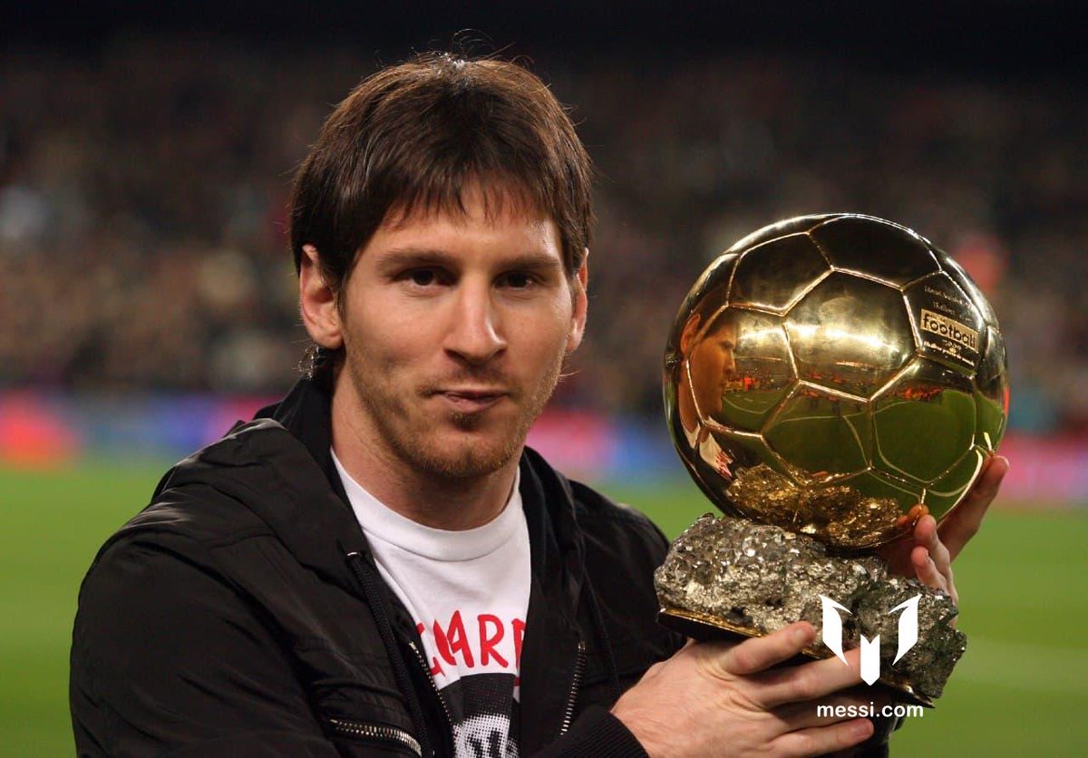 PureFooty10's tweet photo. #Onthisday 2009, this GOAT won the first of EIGHT ballon d'or https://t.co/nKfYVH8llx