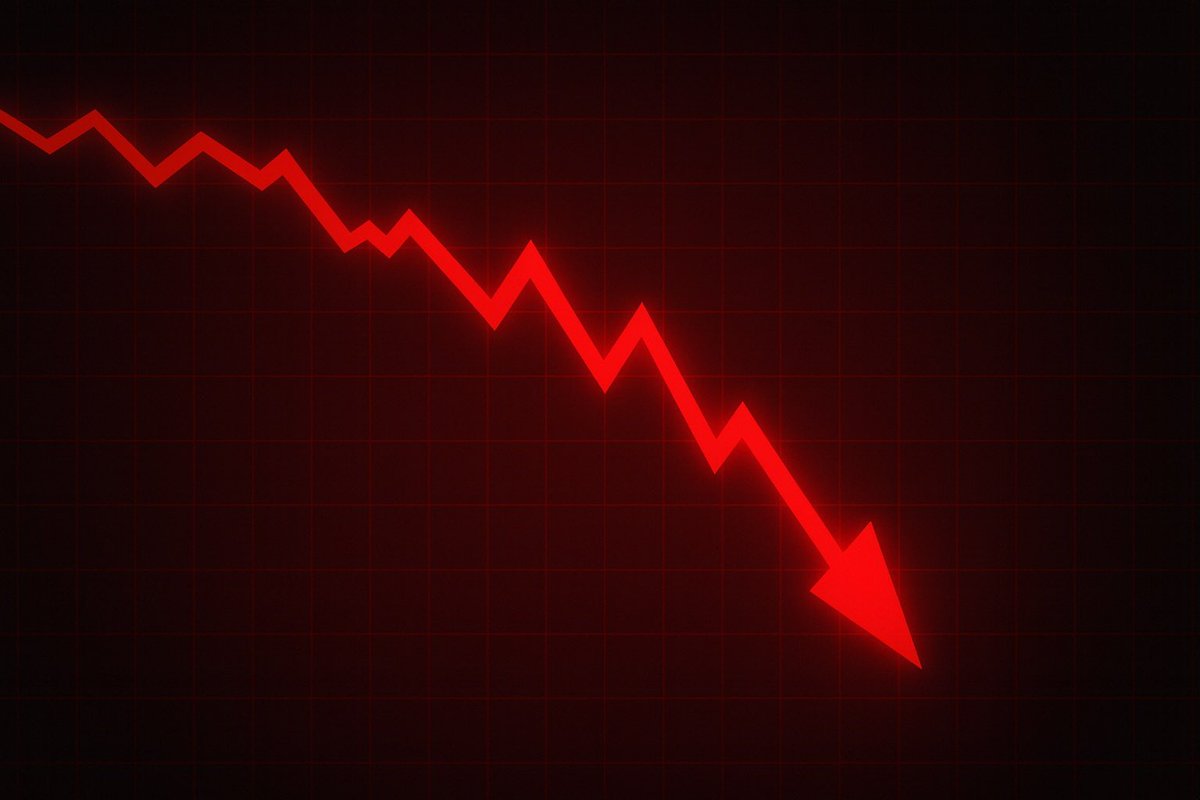 WatcherGuru's tweet photo. JUST IN: Bitcoin falls under $85,000. https://t.co/8t2cvMzY1j