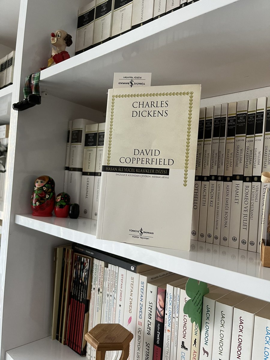 dilemsi's tweet photo. Aylar, aylar sonra çok güzel bir kitapla geri döndüm sayfama 📚♥️🥰Canım dostlarımla okuyoruz bu değerli klasiği🥰bekliyorum a dostlar @kitapkahve8 @Myworld15996980 📚♥️

#okumaközgürlüktür https://t.co/dGOosrcJcx