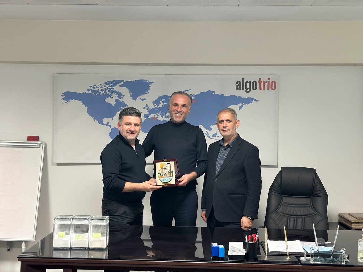 İlçemiz 3. OSB’de faaliyet gösteren Algotrio firmasını, Meclis Üyemiz Erdal İnanç ile birlikte ziyaret ettik. İlçemize değer katan üretim faaliyetleri üzerine verimli bir sohbet gerçekleştirdik. Nazik ev sahiplikleri için Yönetim Kurulu Başkanı Ferhat Sinan Sarp’a teşekkür
