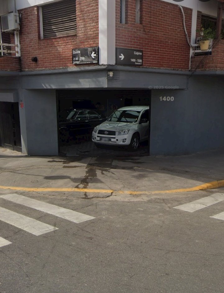 Mirko1122011's tweet photo. Te espere en la esquina que me dijiste primero. Fui a la otra esquina después. Pregunté por vos y nadie era Jesús Damián Aranda Morel. Estuve 15 o 20 minutos en cada esquina SOLO y nadie me vino a preguntar nada. https://t.co/hbaatiBMzD