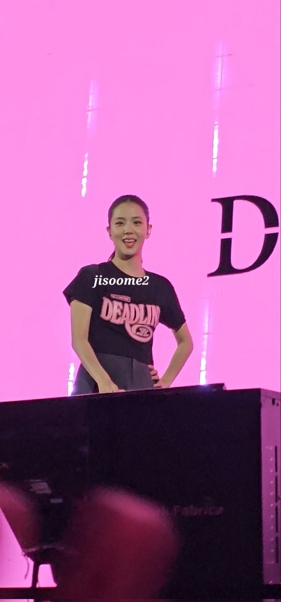 Jisoome2's tweet image. I’ll be faithfully waiting for your upcoming works, Jisoo. Hwaiting for Boyfriend on Demand and your next album 💪🔥 @officialBLISSOO @shumontopia