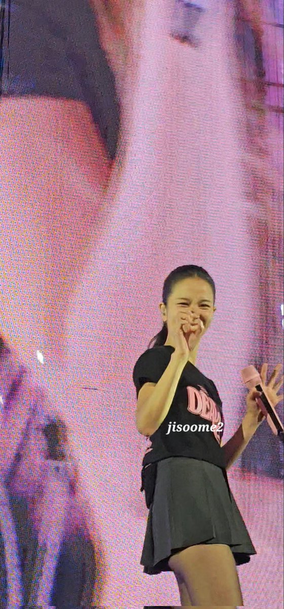 Jisoome2's tweet image. I’ll be faithfully waiting for your upcoming works, Jisoo. Hwaiting for Boyfriend on Demand and your next album 💪🔥 @officialBLISSOO @shumontopia