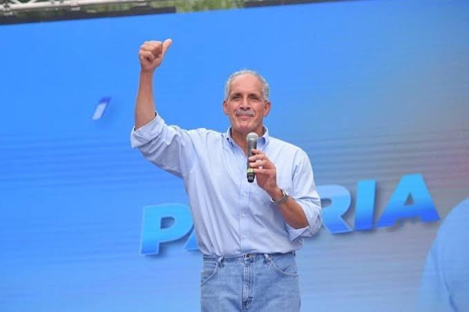 Felicidades al Pueblo Hondureño y al nuevo Presidente Tito Asfura, Ganó Honduras, la Izquierda ha sido derrotada. En hora buena👏